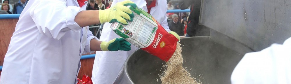 The World's Biggest Bowl of Porridge being created at Waterford Harvest Festival 2012